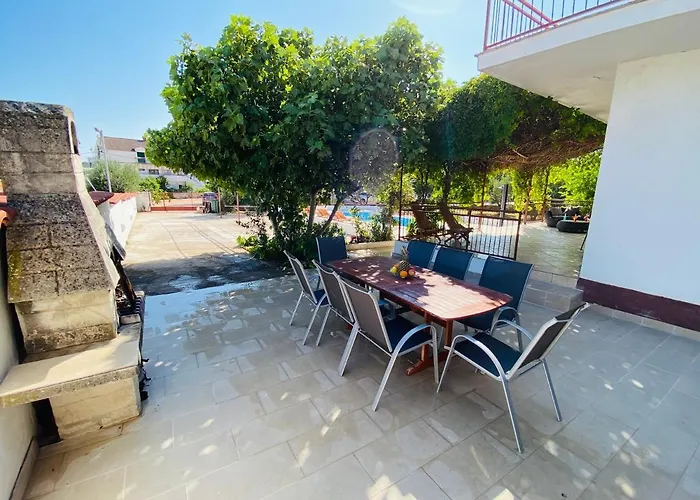 Villa Marija Apartment Pirovac