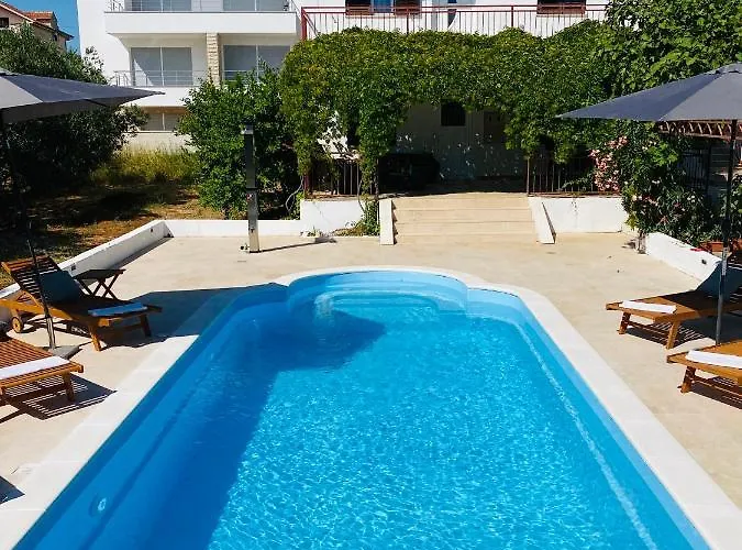 Villa Marija Apartment דירה פירובאץ